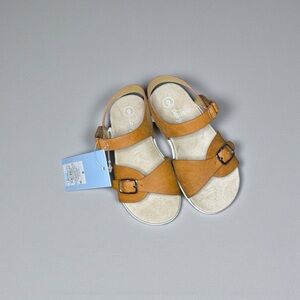 Cat & Jack Tan Kids Sandals with Buckles